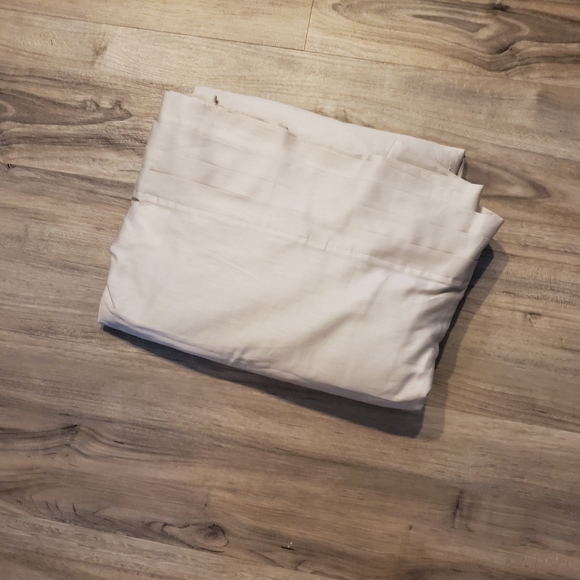 Bedding 52 Queen Size Flat Sheet Poshmark